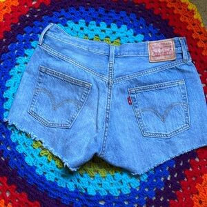 Levis 501 Jean shorts